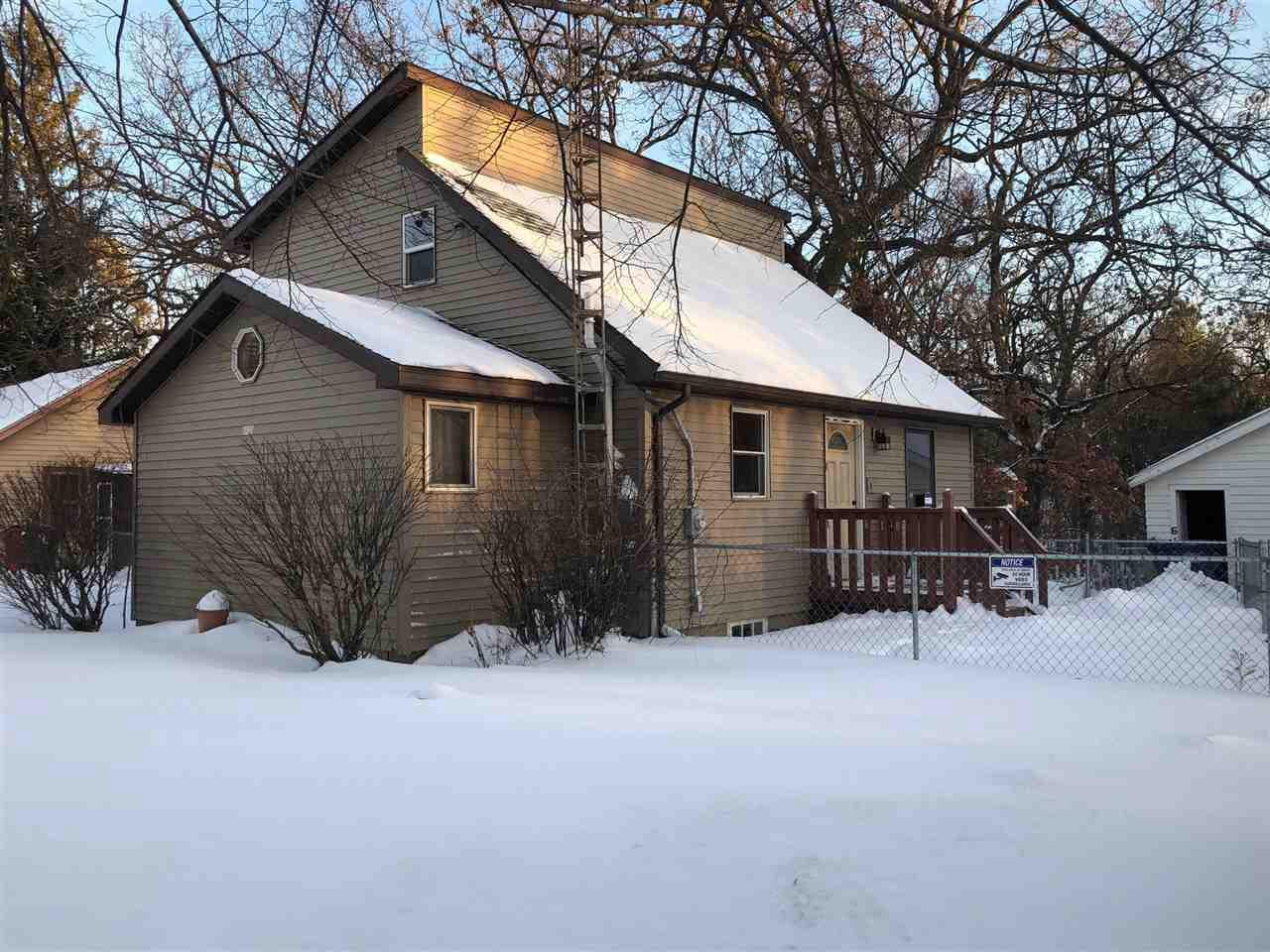 Property Photo: 616 East Cranston Rd WI 53511