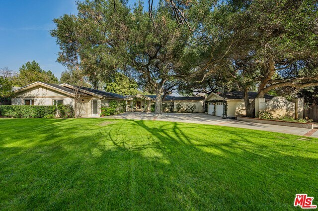 Property Photo: 1110 Linda Vista Ave CA 91103