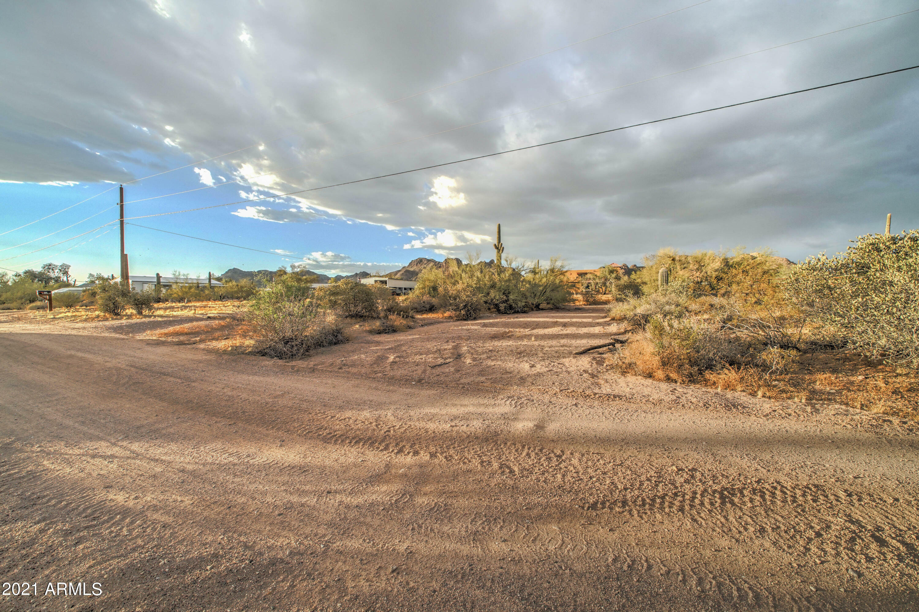 Property Photo:  4275 N Apache Drive  AZ 85120 