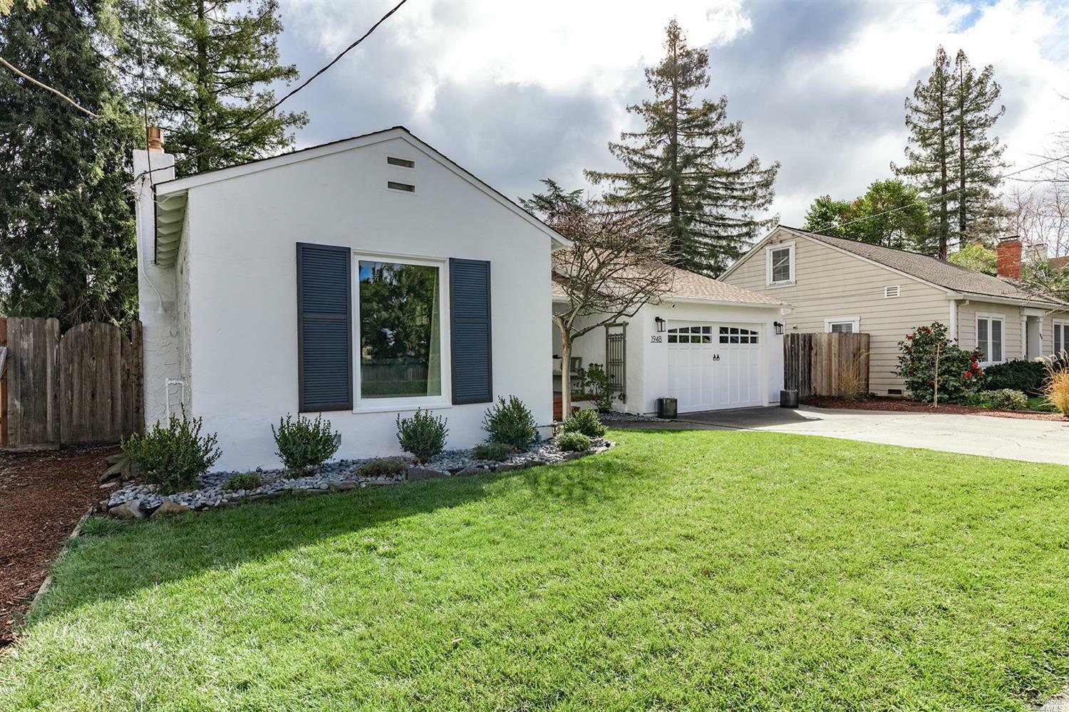 Property Photo:  1948 Belmont Court  CA 95404 