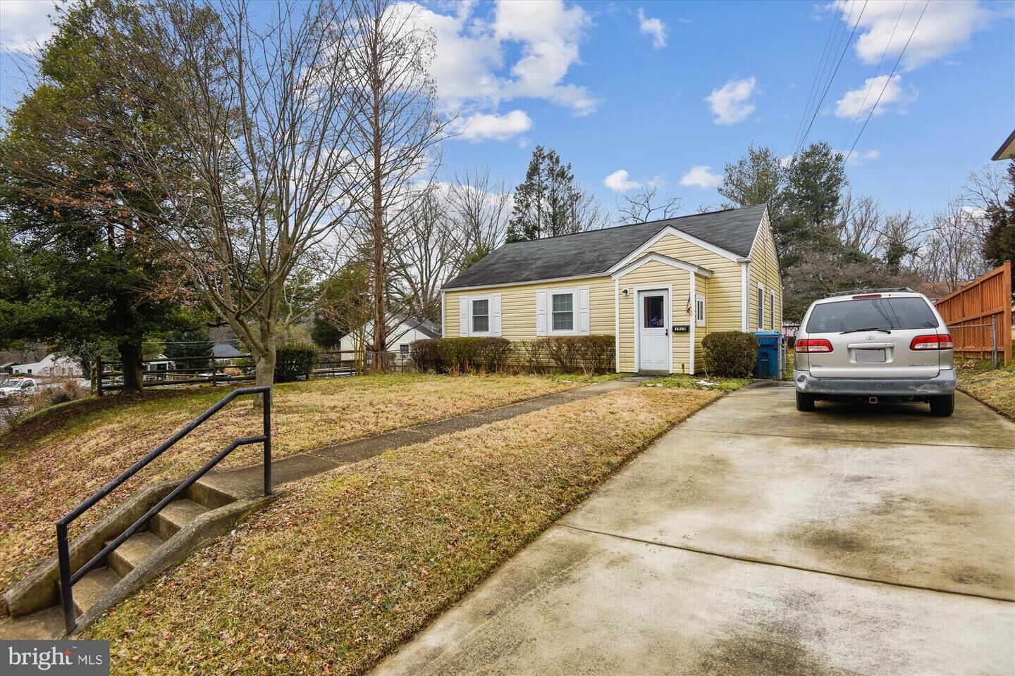 Property Photo:  1928 Pimmit Drive  VA 22043 