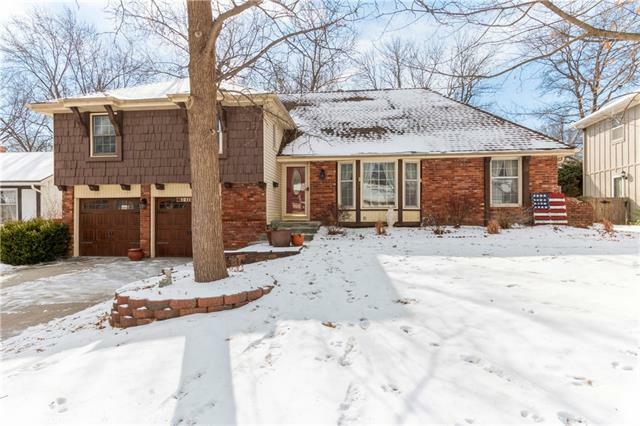 Property Photo:  10115 W 98th Terrace  KS 66212 