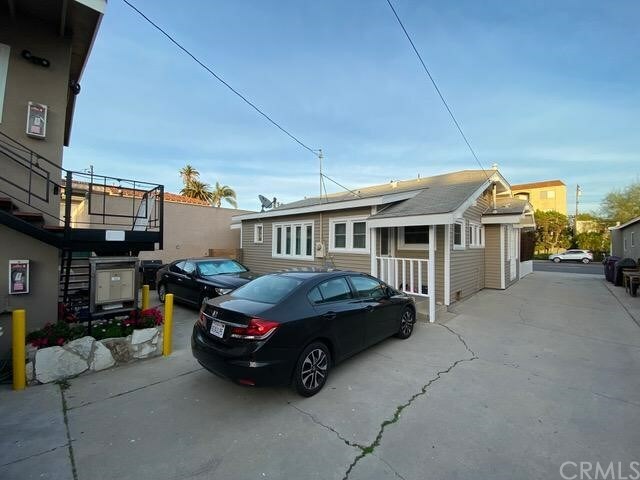 Property Photo: 43 Belmont Avenue CA 90803