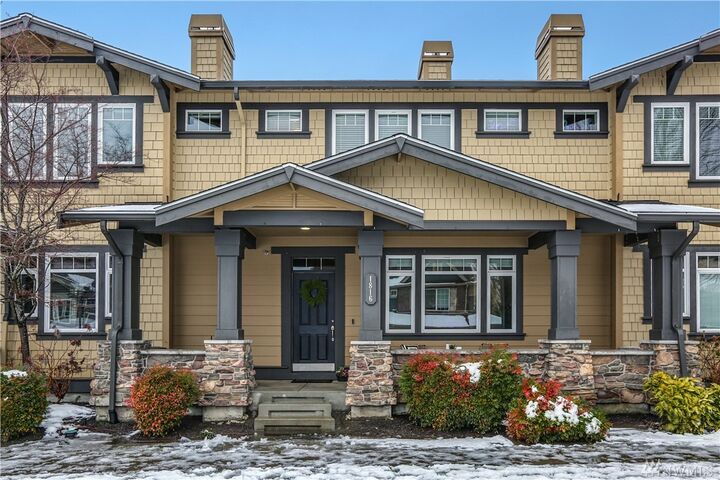 1816 10th Ave NE  Issaquah WA 98029 photo