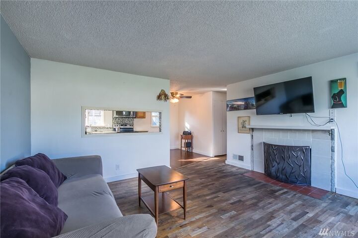 Property Photo:  9106 Maple Ave SW  WA 98499 