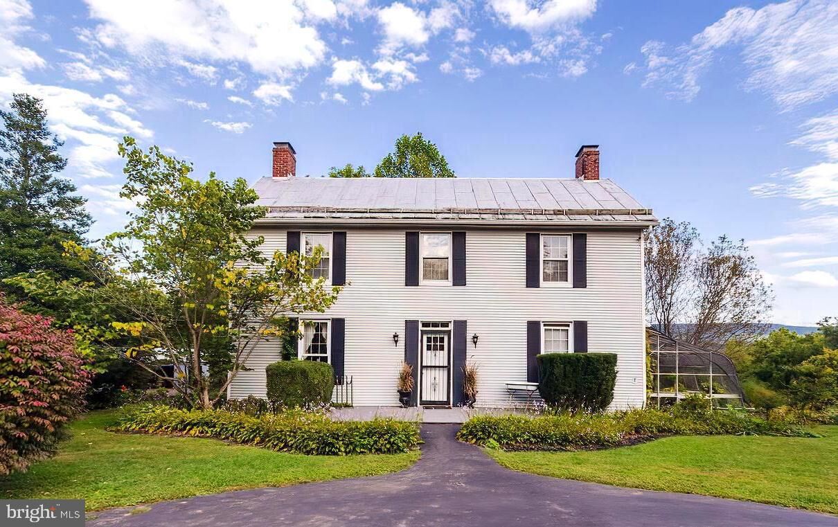 Property Photo:  1122 Duncan Road  WV 25425 