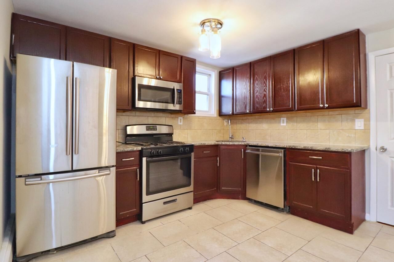 Property Photo: 52 Beacon Ave 2 NJ 07306