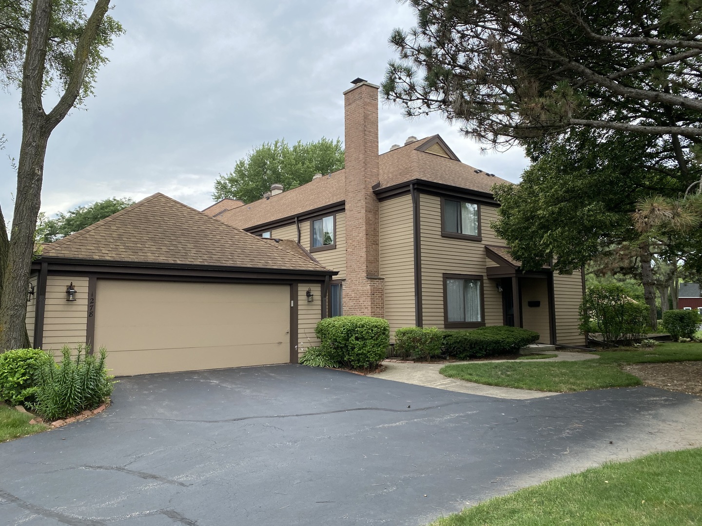 Property Photo:  1278 Farnsworth Lane  IL 60089 