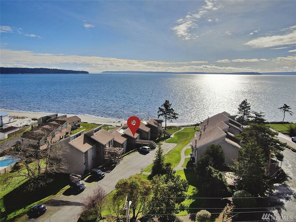 Property Photo:  816 Old Beach Rd 203  WA 98249 