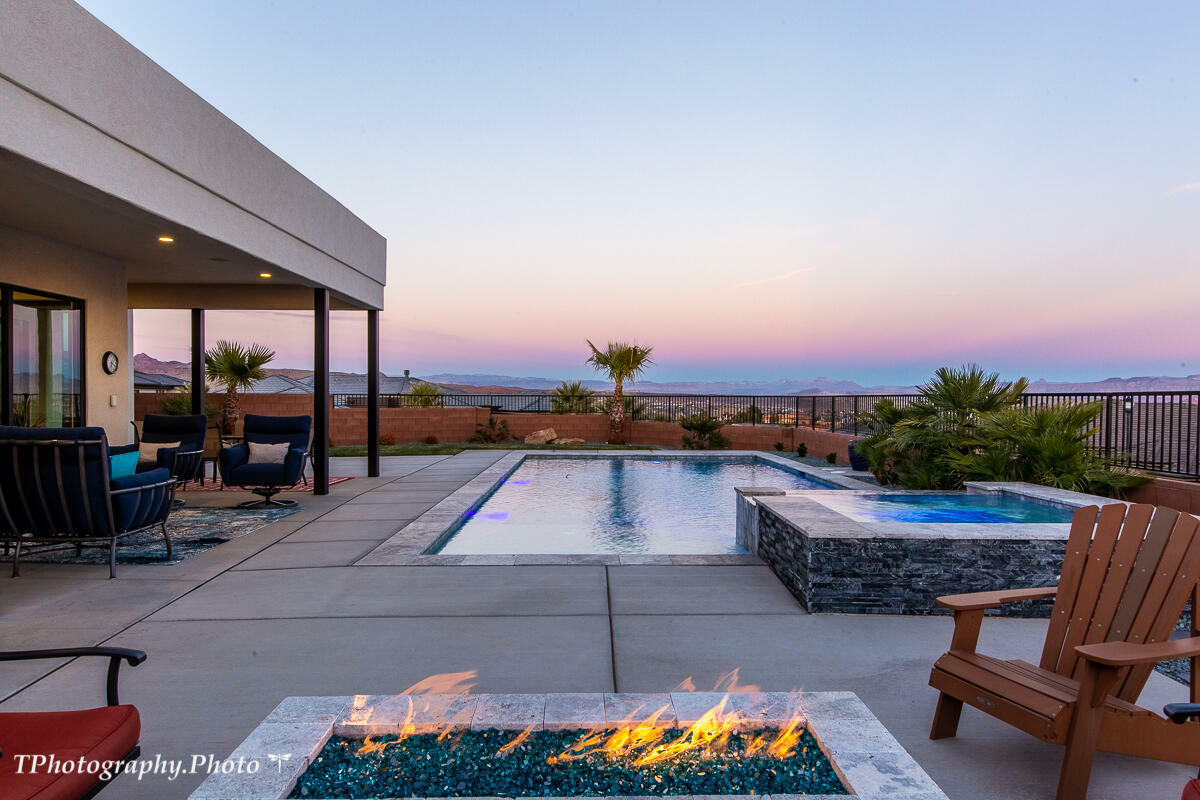 Property Photo: 52 S Eaglet Cir UT 84780