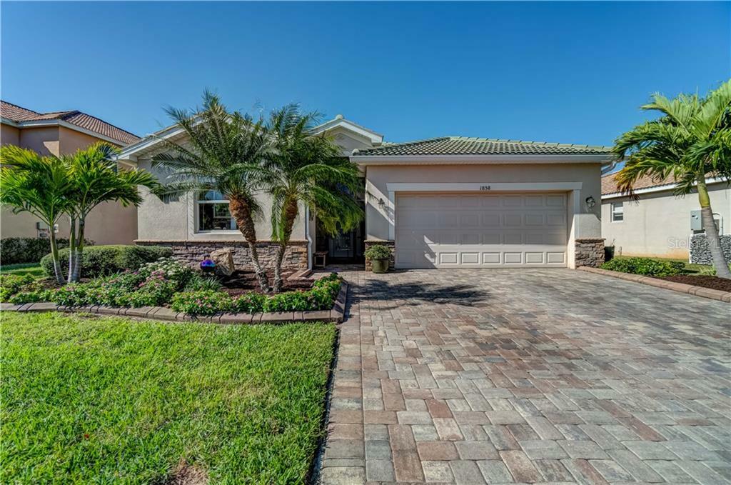 Property Photo: 1858 Mesic Hammock Way FL 34292