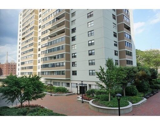 Property Photo:  6 Whittier Pl 14M  MA 02114 