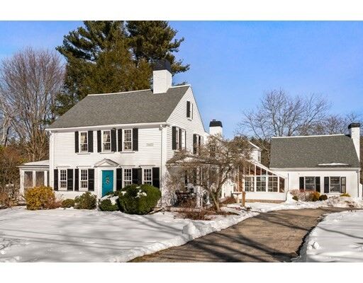 Property Photo: 1062 North St MA 02081