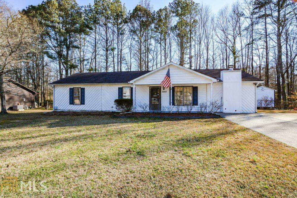 Property Photo: 3245 Lancer Dr GA 30127