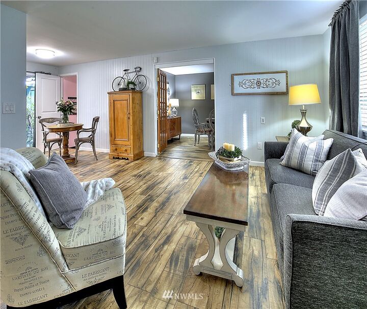 Property Photo: 9719 Newgrove Avenue SW WA 98498