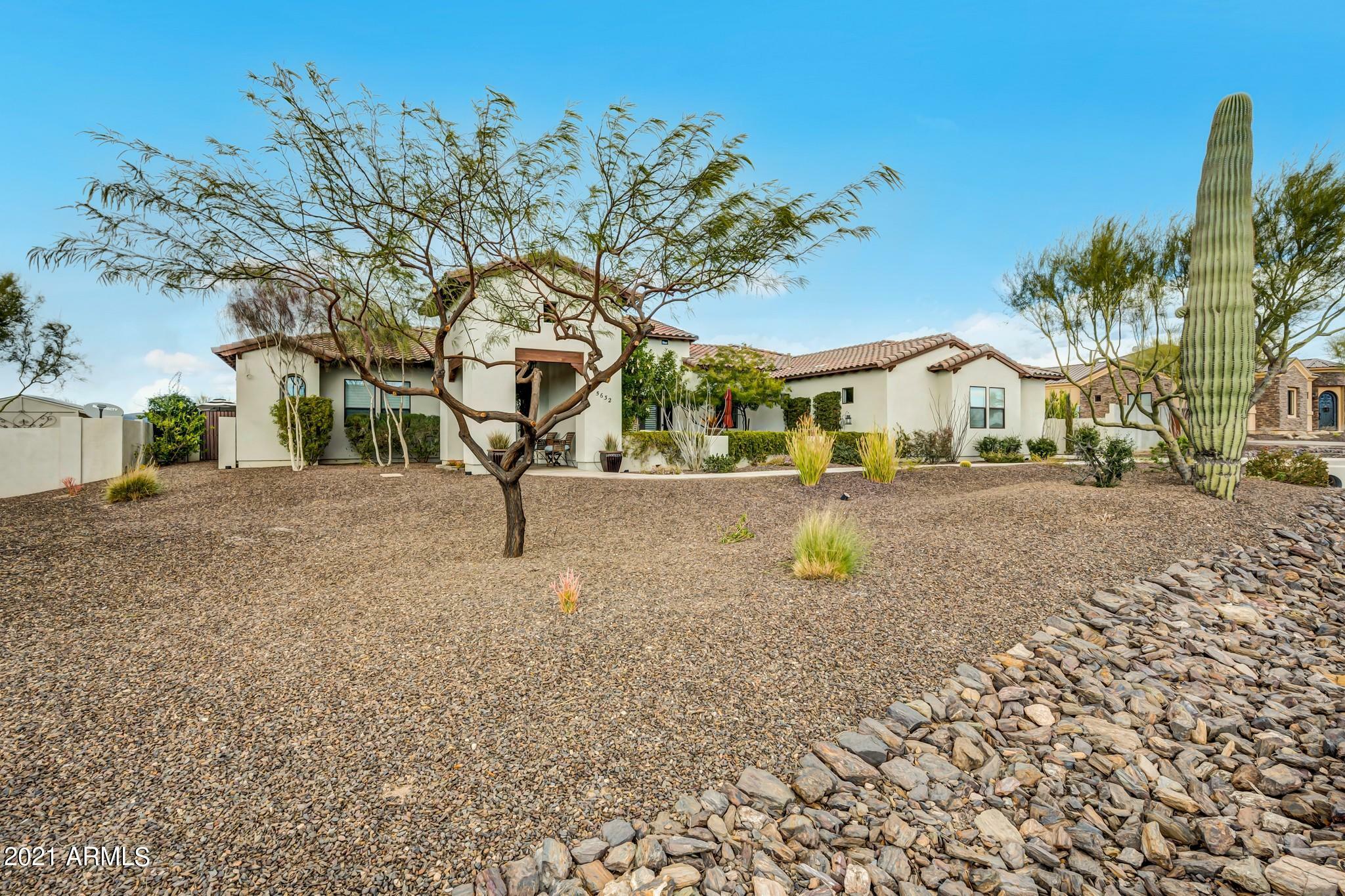 Property Photo:  5632 E Rancho Tierra Drive  AZ 85331 