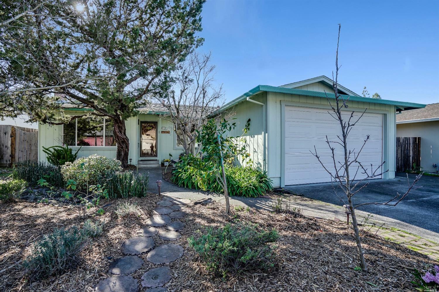 Property Photo:  713 Saint Mary Drive  CA 95409 