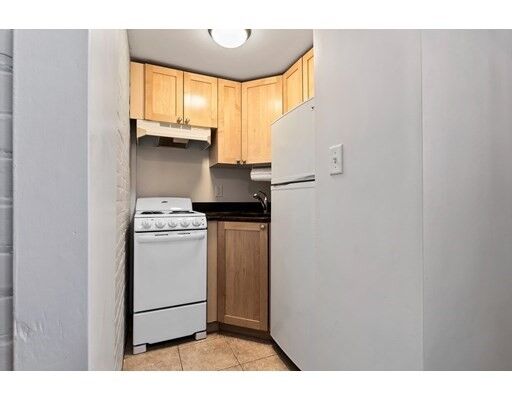 Property Photo: 4 Arlington Street 10 MA 02140