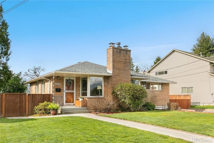 Property Photo:  6533 52nd Ave S  WA 98118 