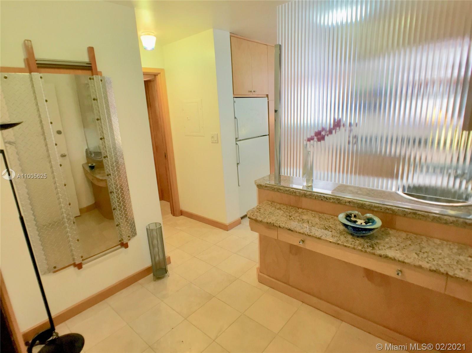 Property Photo:  710 Washington Ave 317  FL 33139 