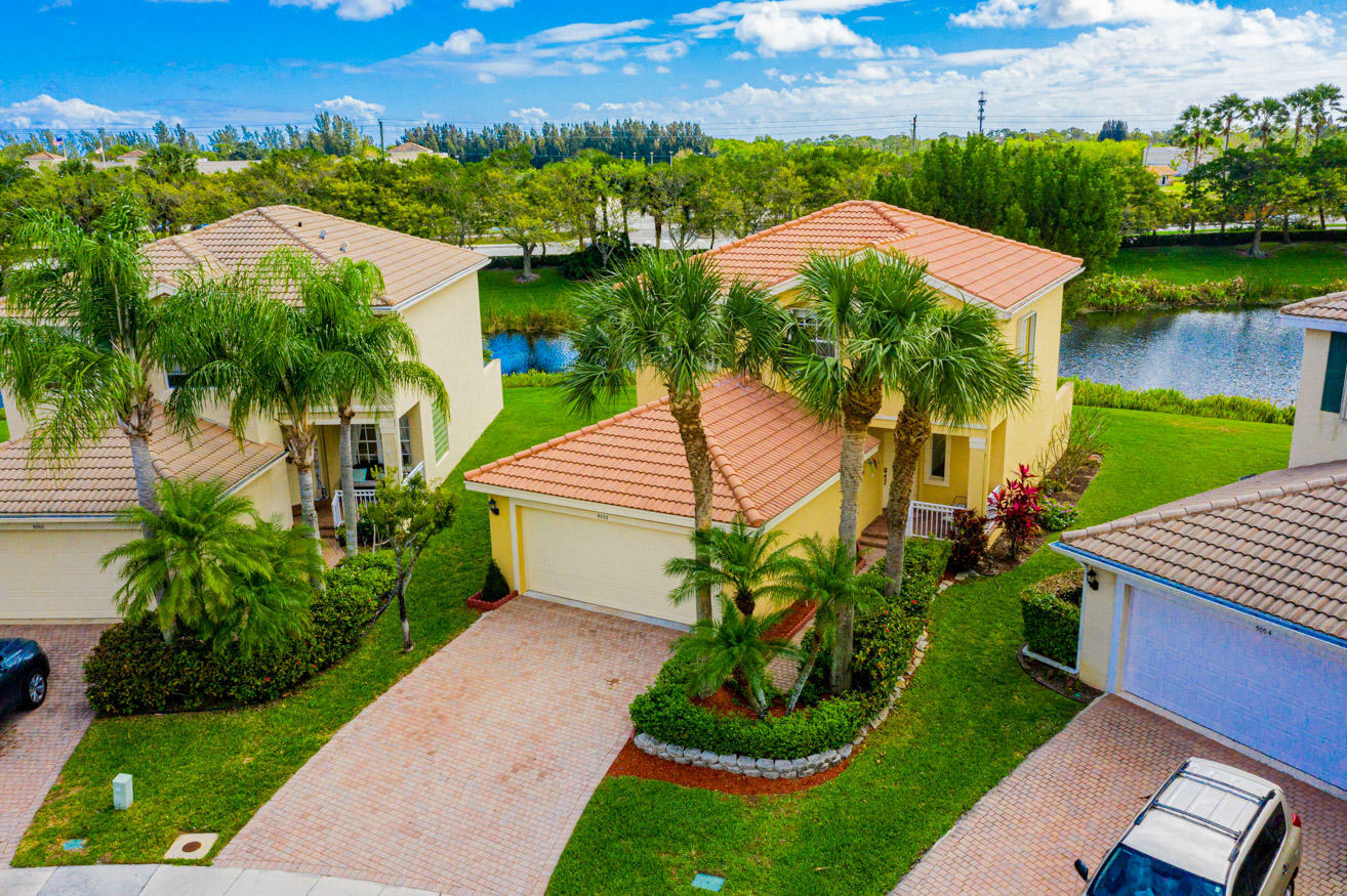 Property Photo:  5002 Polaris Cove  FL 33463 