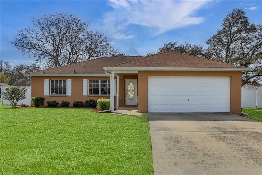 Property Photo: 11072 Auburndale Street FL 34609