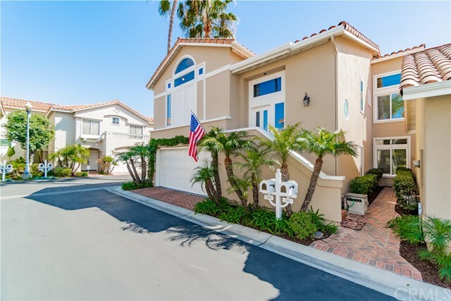 Property Photo: 346 Long CA 90803