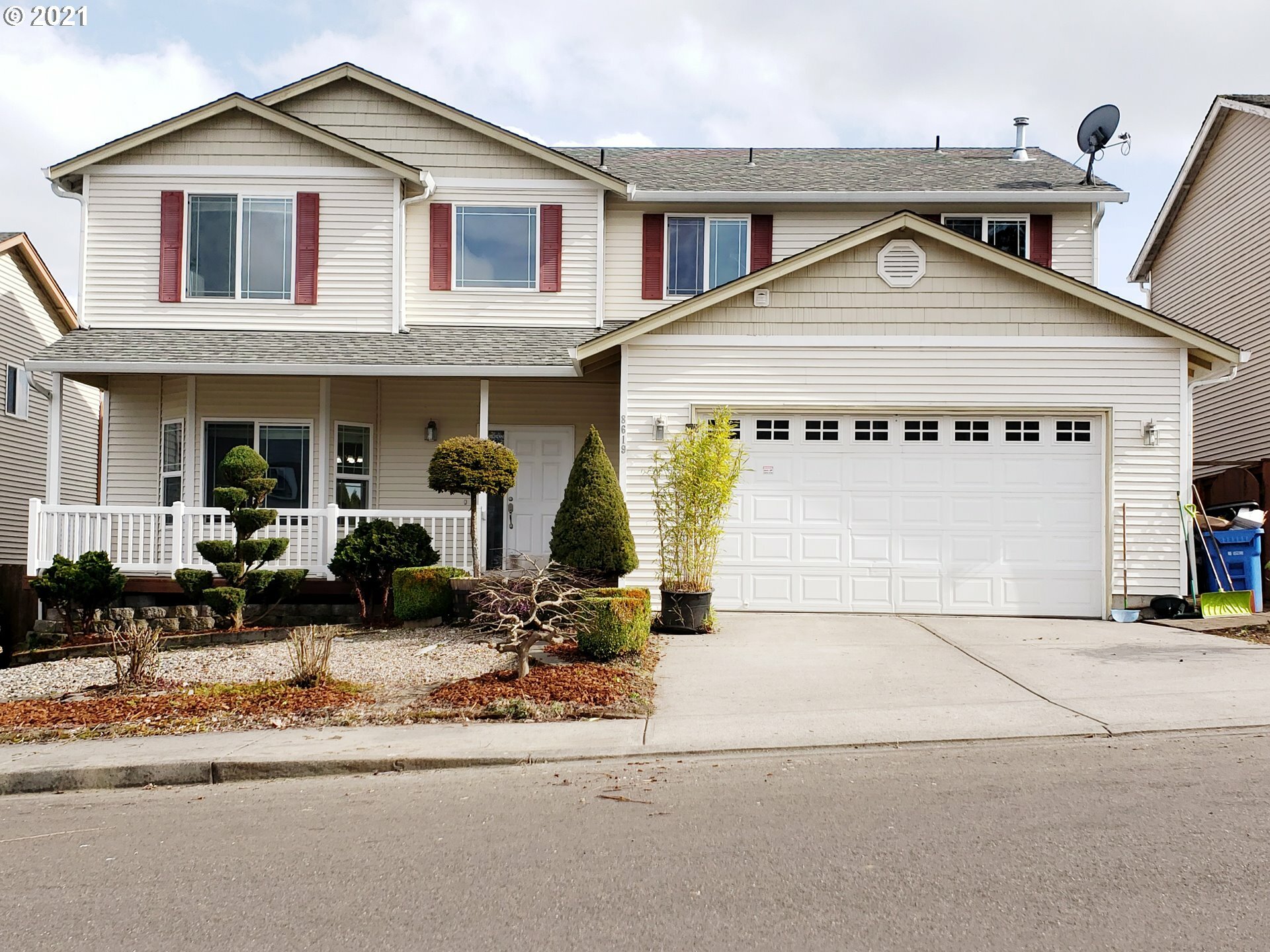 Property Photo:  8619 NE 89th Ave  WA 98662 