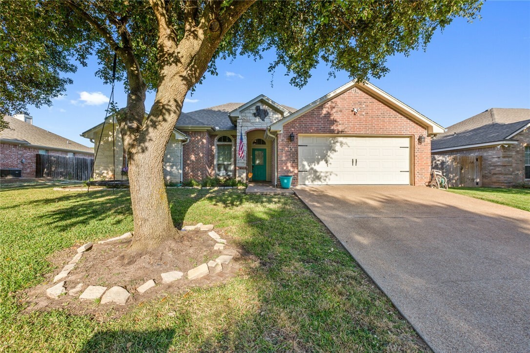 Property Photo:  10513 Calaveras Drive  TX 76708 