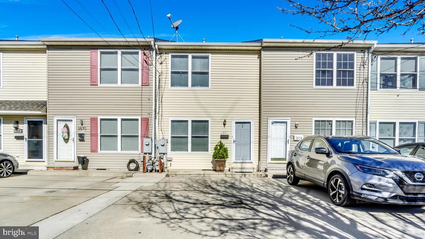 Property Photo: 3572 Edgemont Street PA 19134