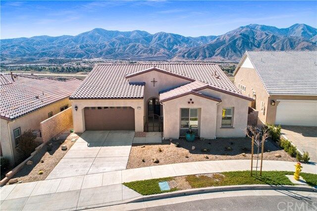 Property Photo:  24371 Crestley Dr  CA 92883 