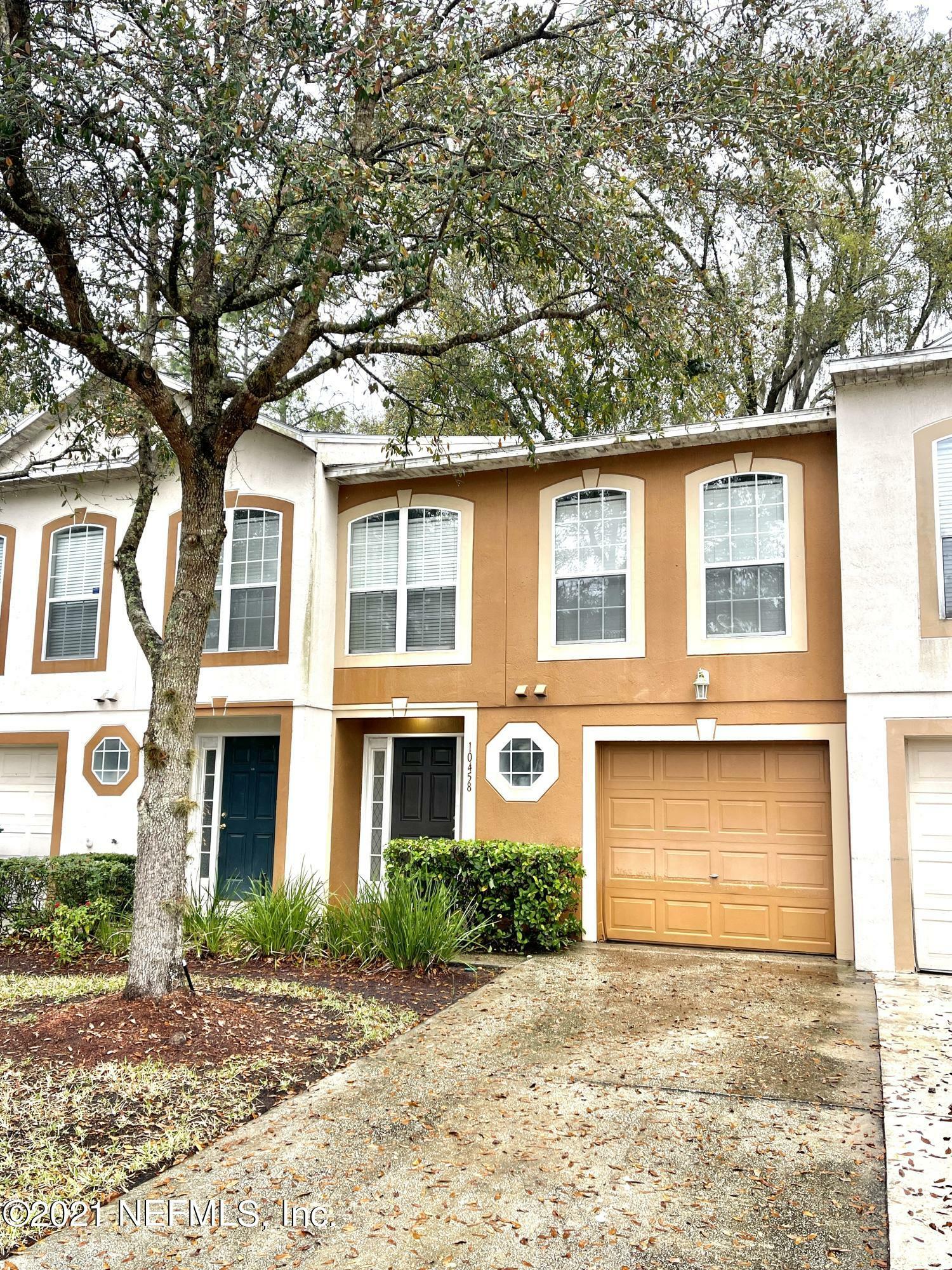 Property Photo:  10458 Autumn Trace Road  FL 32257 