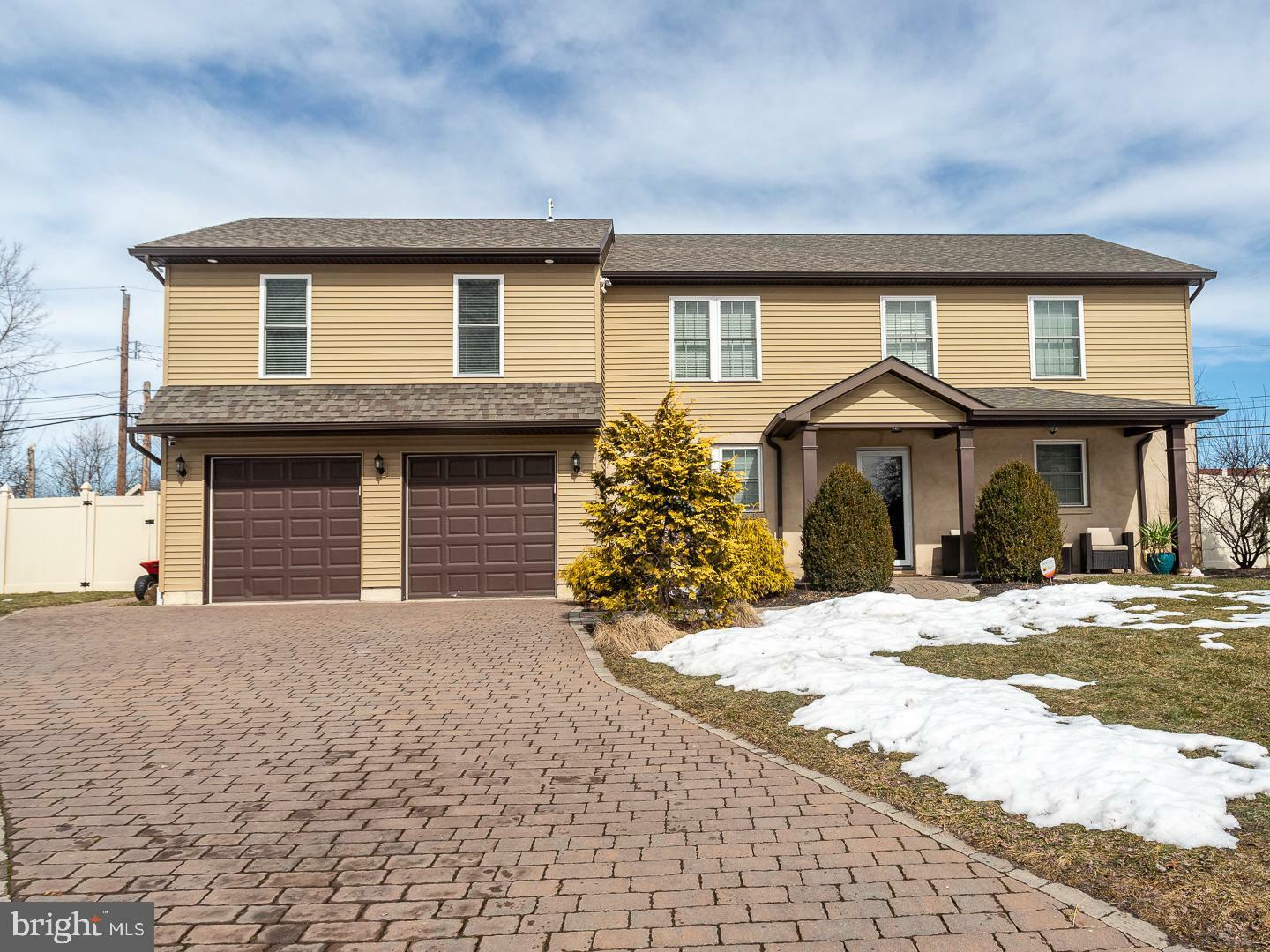 Property Photo: 424 Bluebuff Road PA 19406