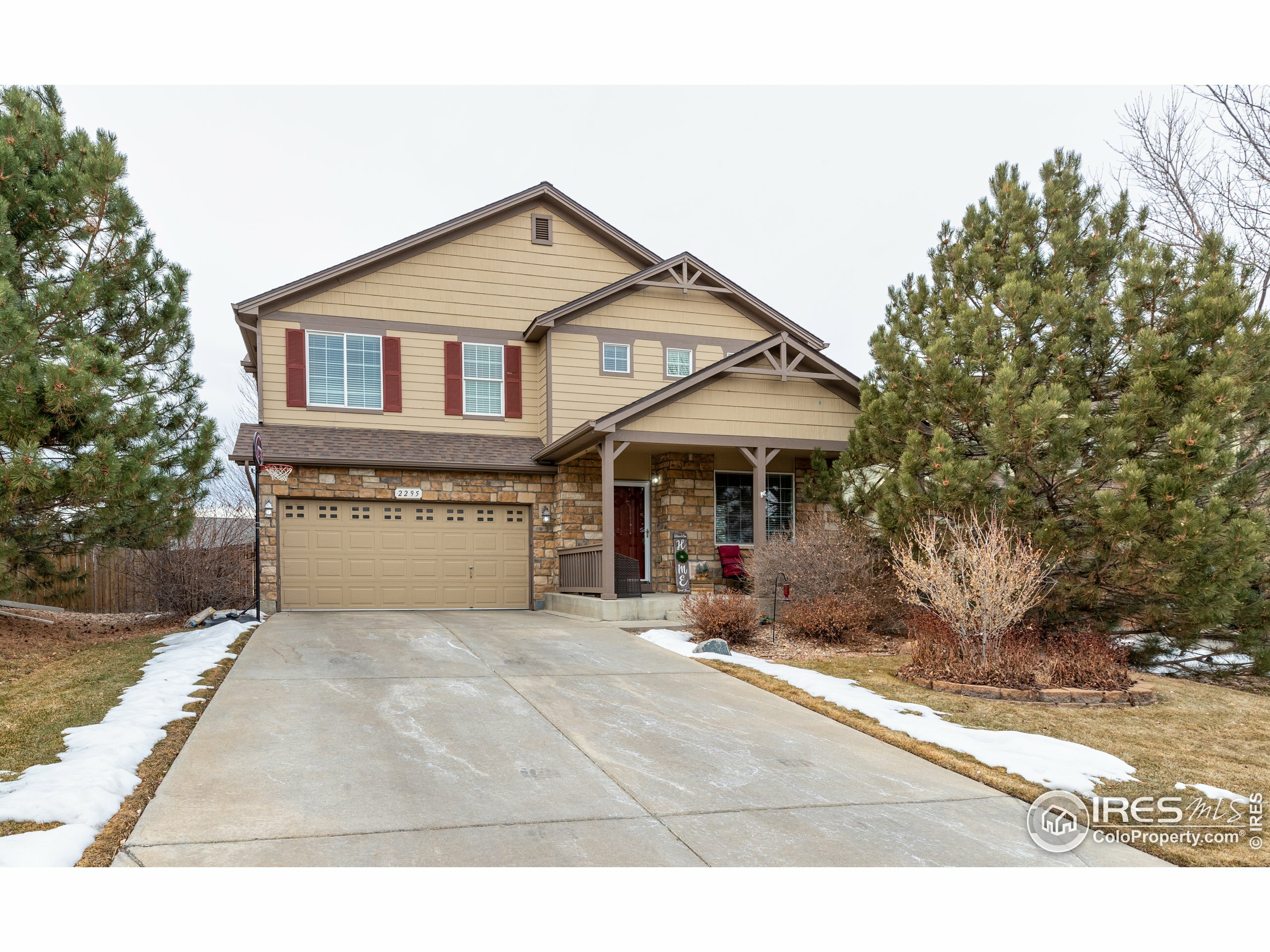 Property Photo:  2295 Dogwood Cir  CO 80516 