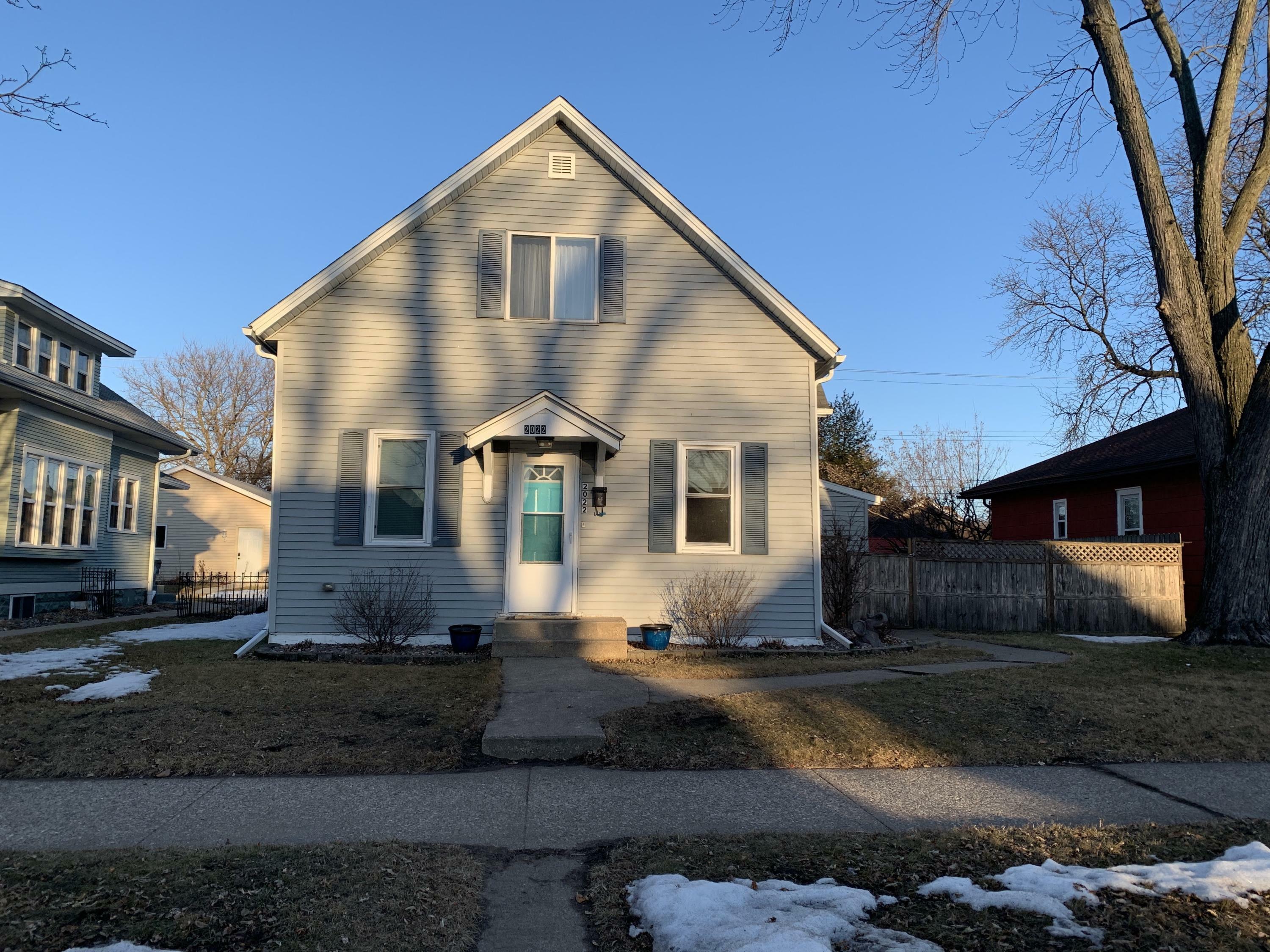 Property Photo:  2022 Kane St  WI 54603 