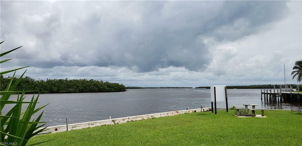 Property Photo:  110 East Ct  FL 34140 