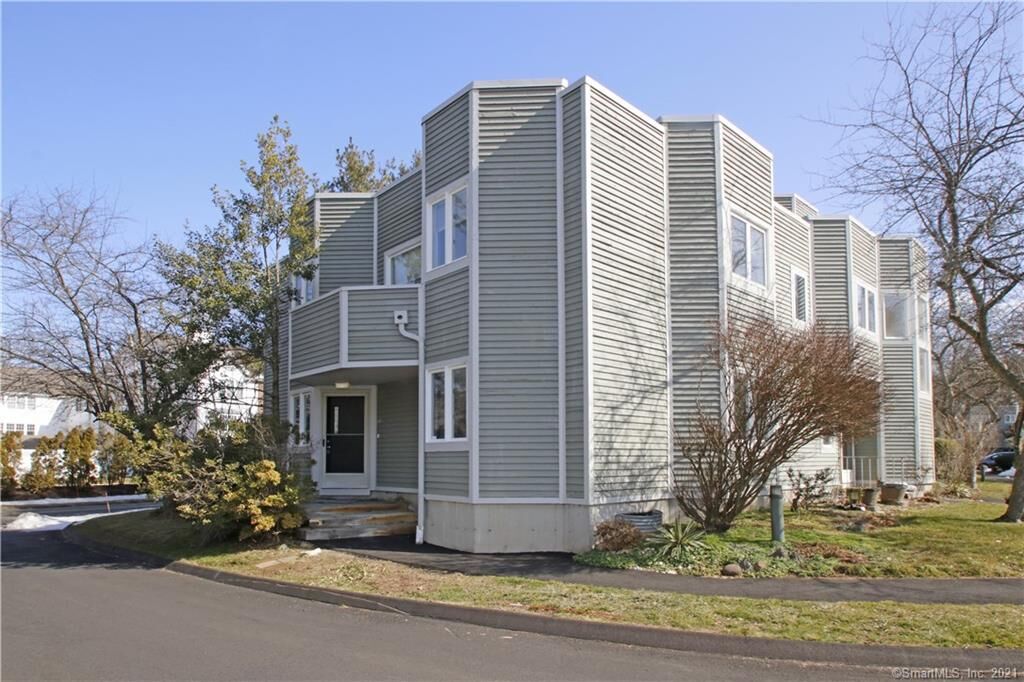 Property Photo: 1412 Whitney Avenue A1 CT 06517