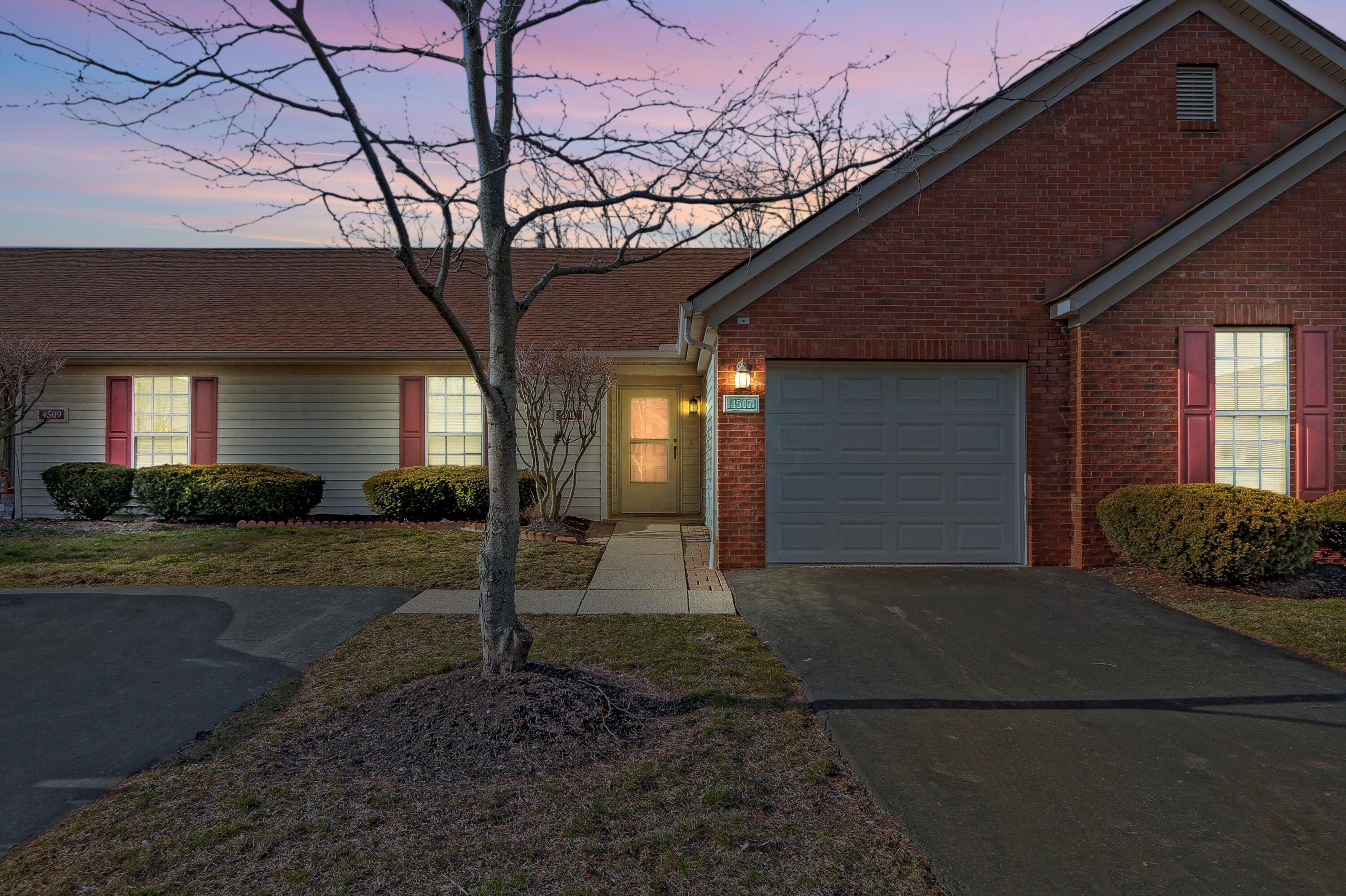 Property Photo: 4507 White Tree Court OH 43228