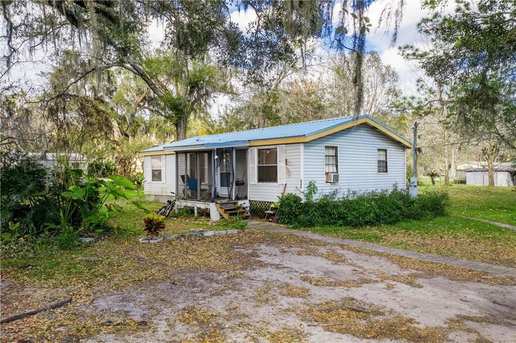 Property Photo:  9038 Parrish Avenue  FL 34601 