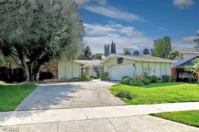 Property Photo:  22714 Margarita Drive  CA 91364 