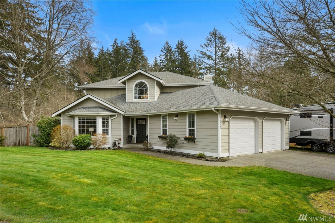 Property Photo: 13207 96th Av Ct NW WA 98329