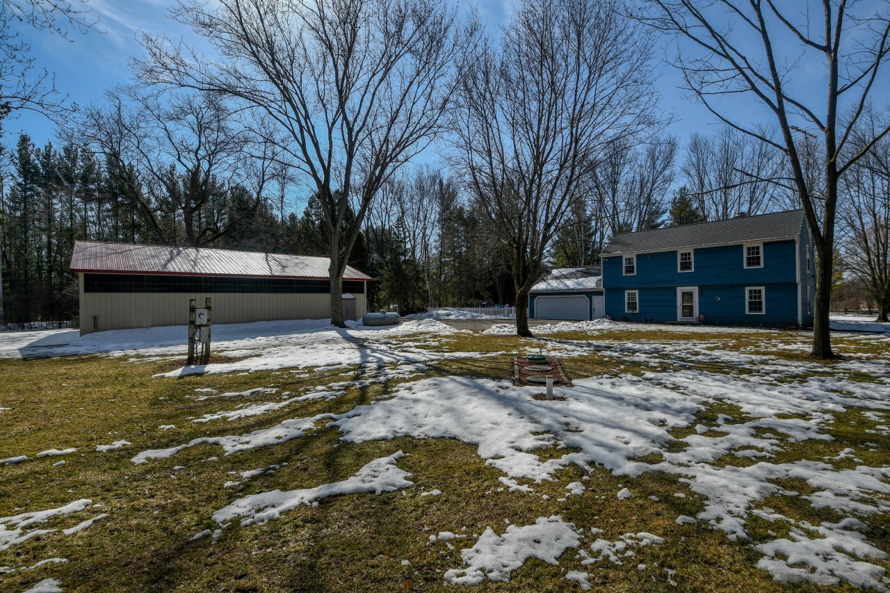 Property Photo:  W12421 Callan Rd  WI 54971 