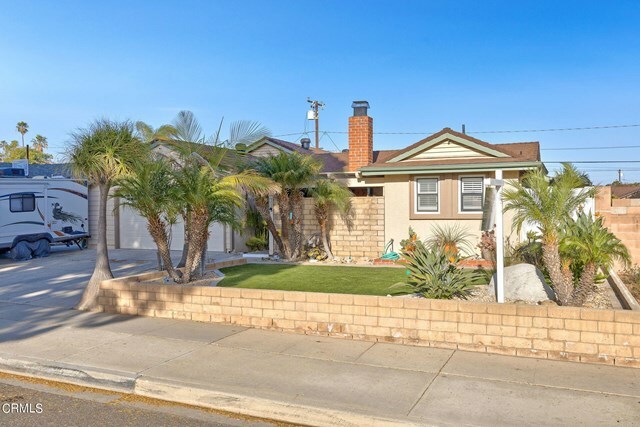 Property Photo:  76 La Verne Avenue  CA 93003 