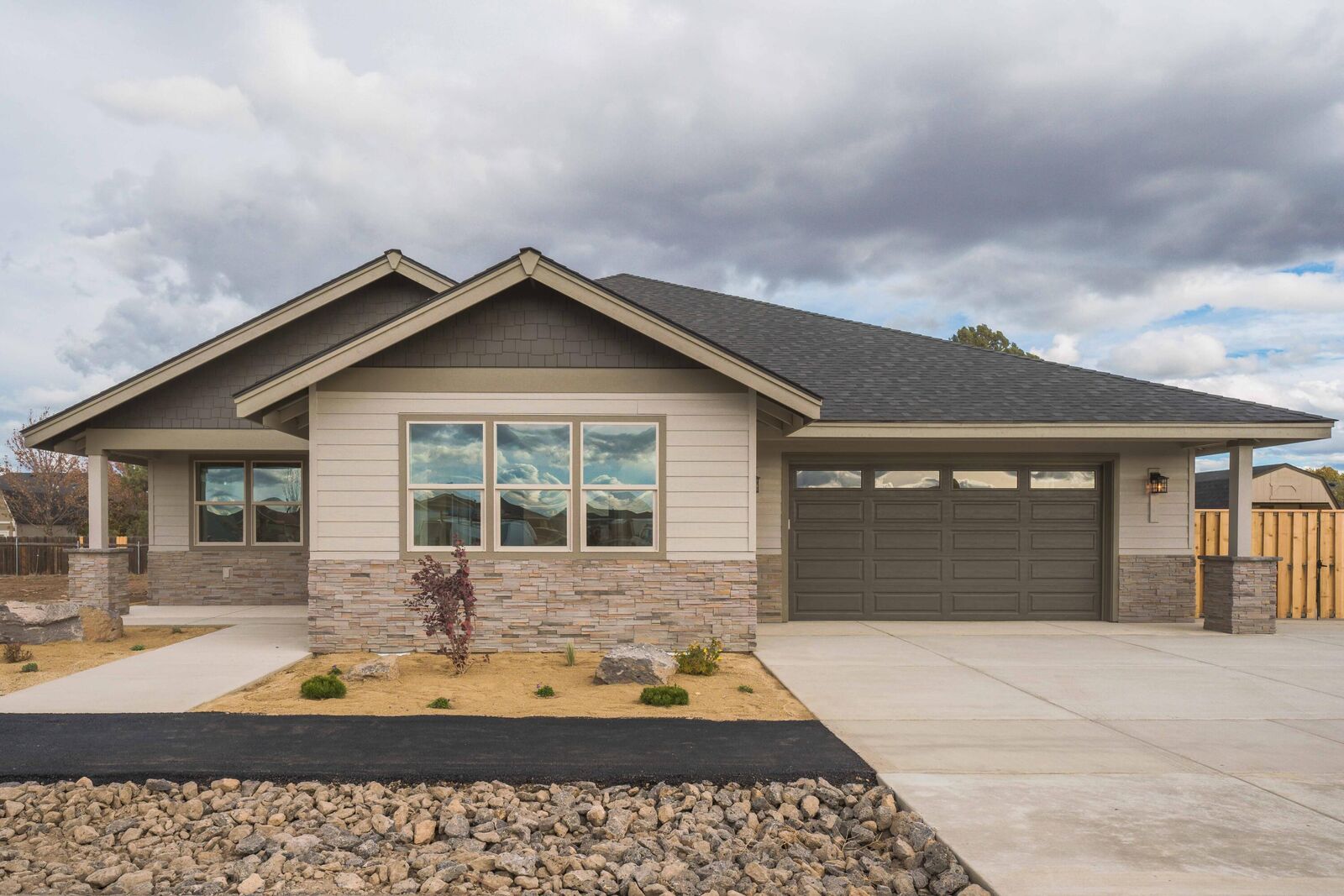 Property Photo: 2660 NW 23rd Loop OR 97756