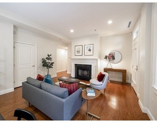 Property Photo:  1 Saint George St 1C  MA 02118 