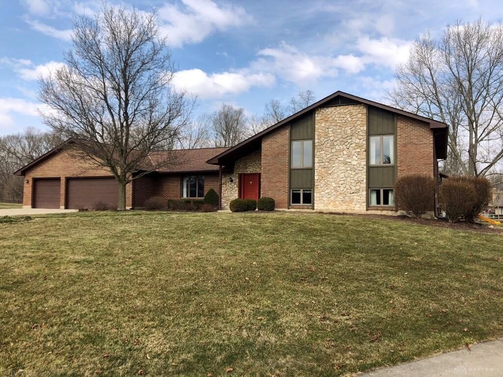 Property Photo: 267 Wilkes Court OH 45434