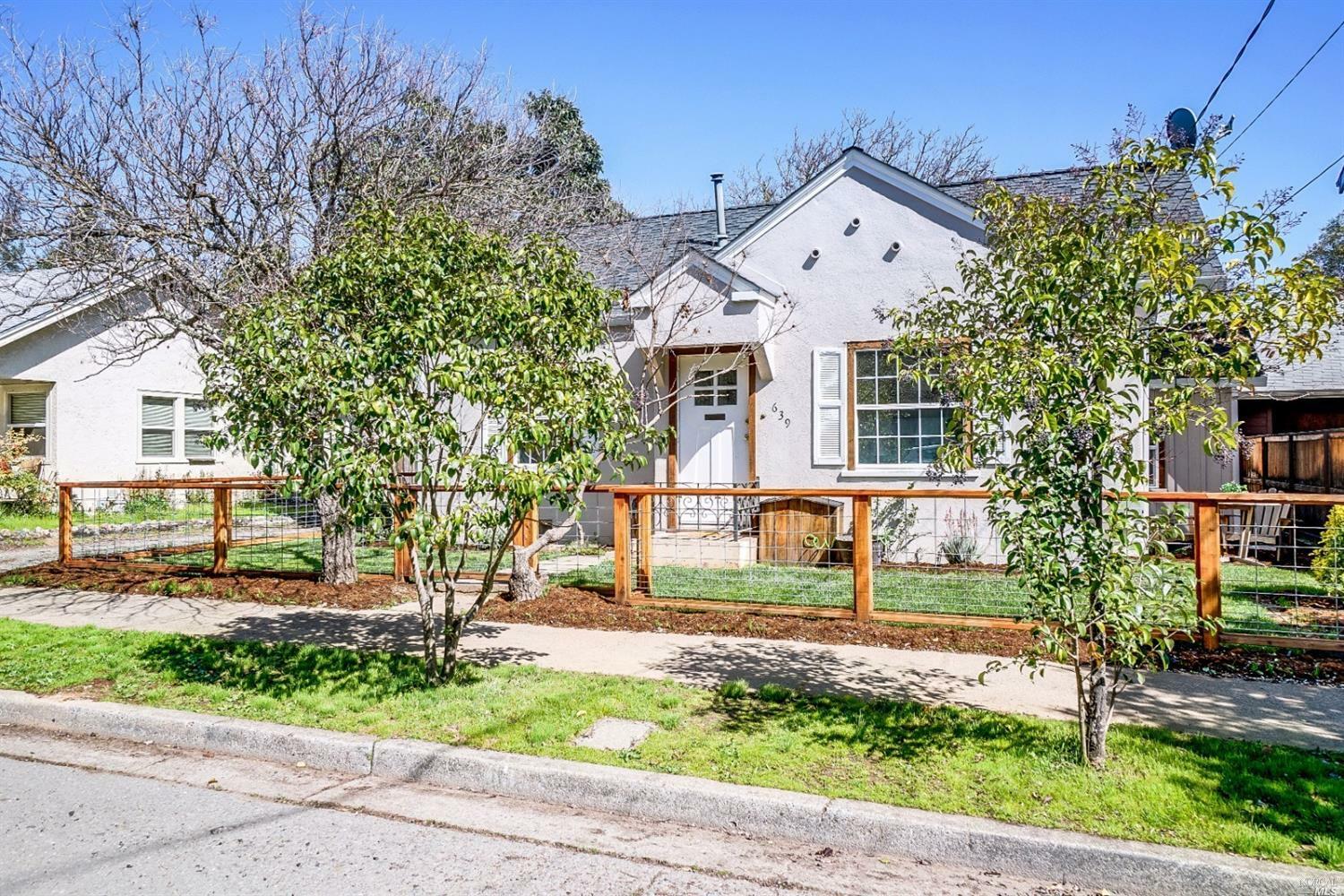 Property Photo:  639 N Spring Street  CA 95482 