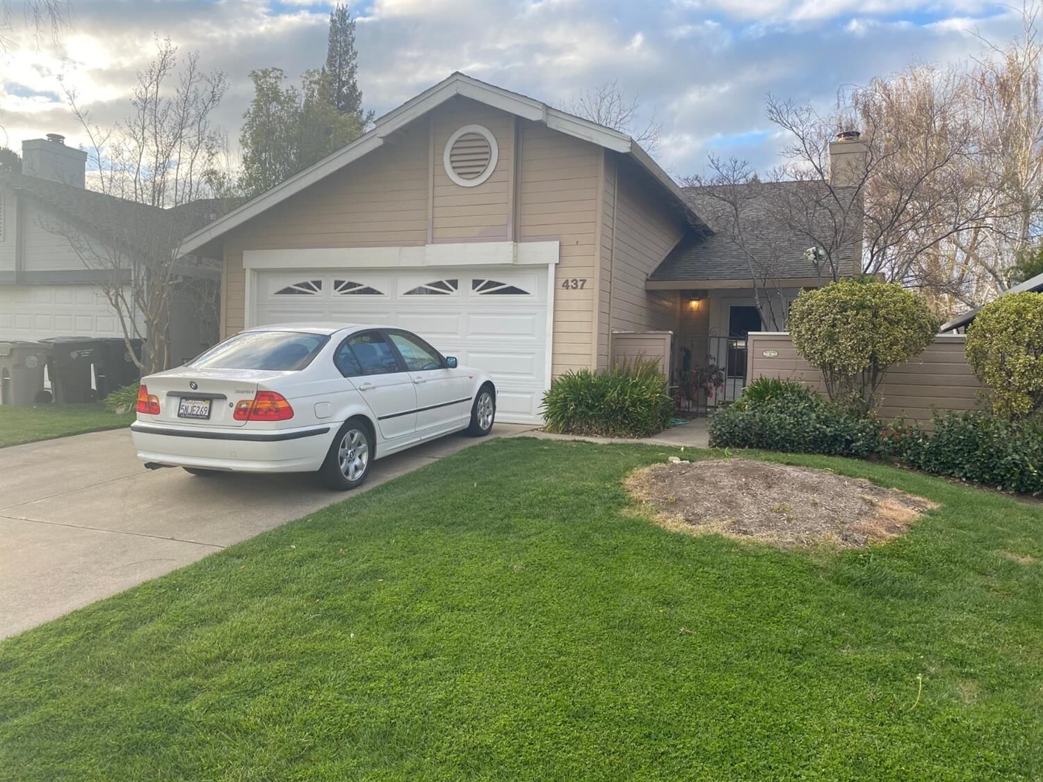 Property Photo:  437 Mariner Point Way  CA 95831 