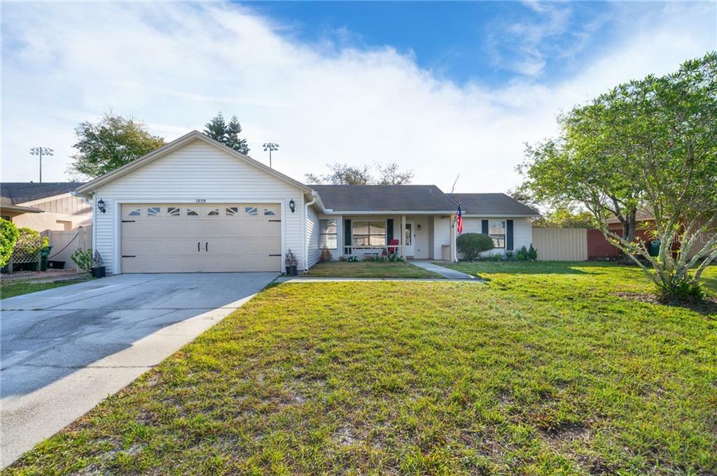 Property Photo:  1059 Hemingway Drive  FL 32725 