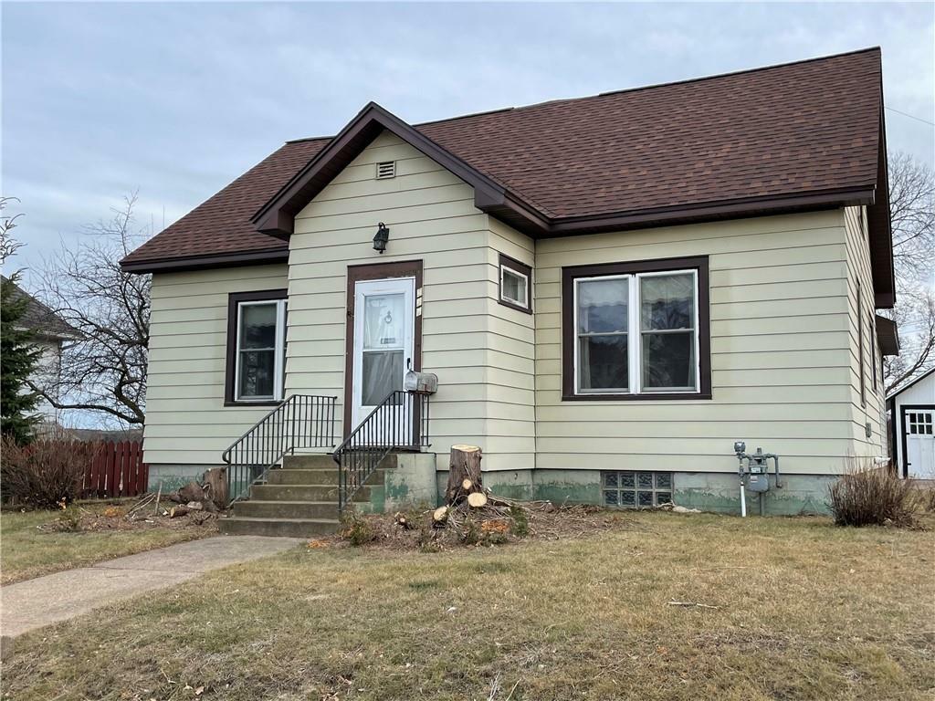 Property Photo:  119 W Elm Street  WI 54729 